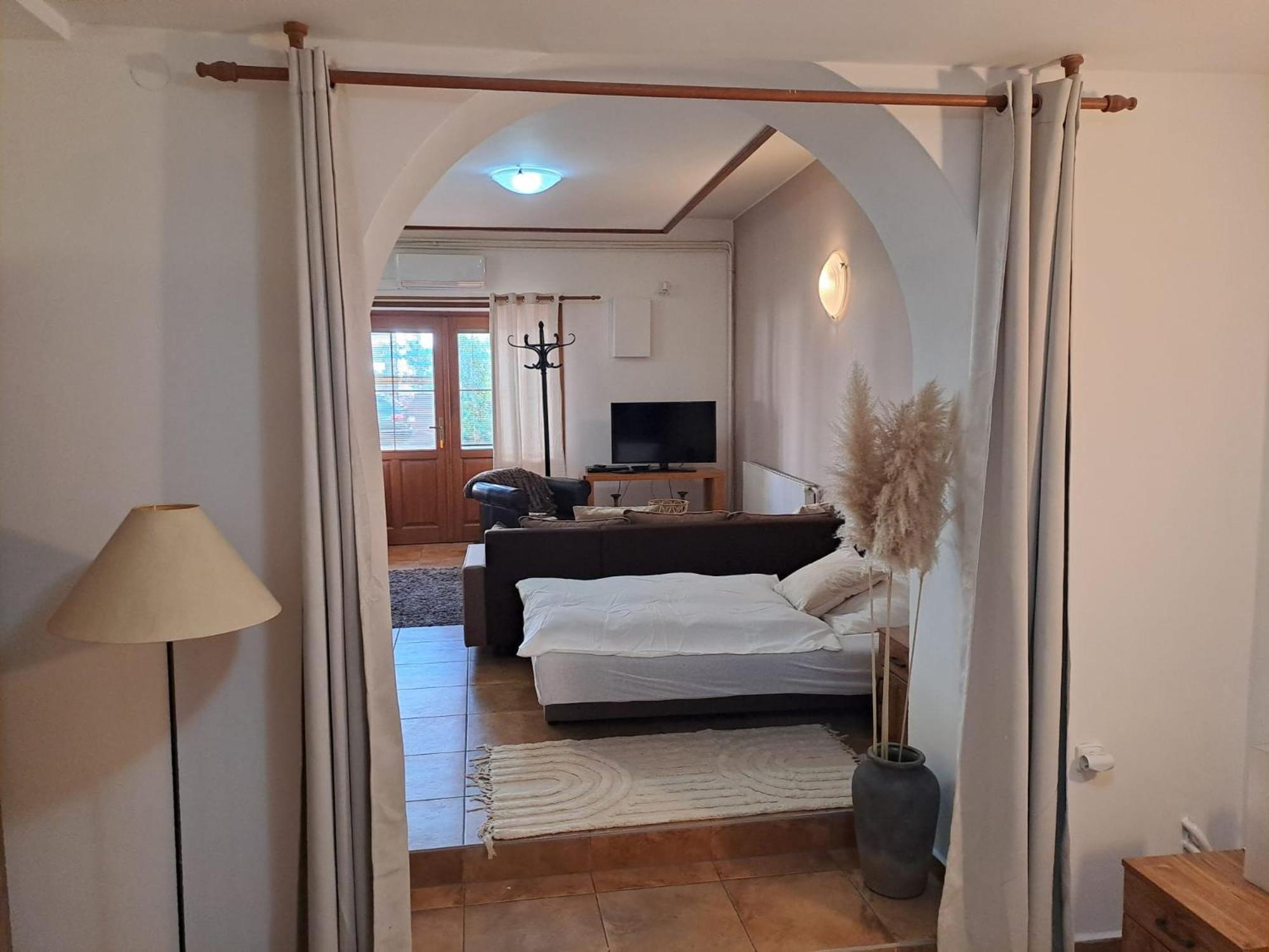 Apartman Romana Postorna Eksteriør bilde